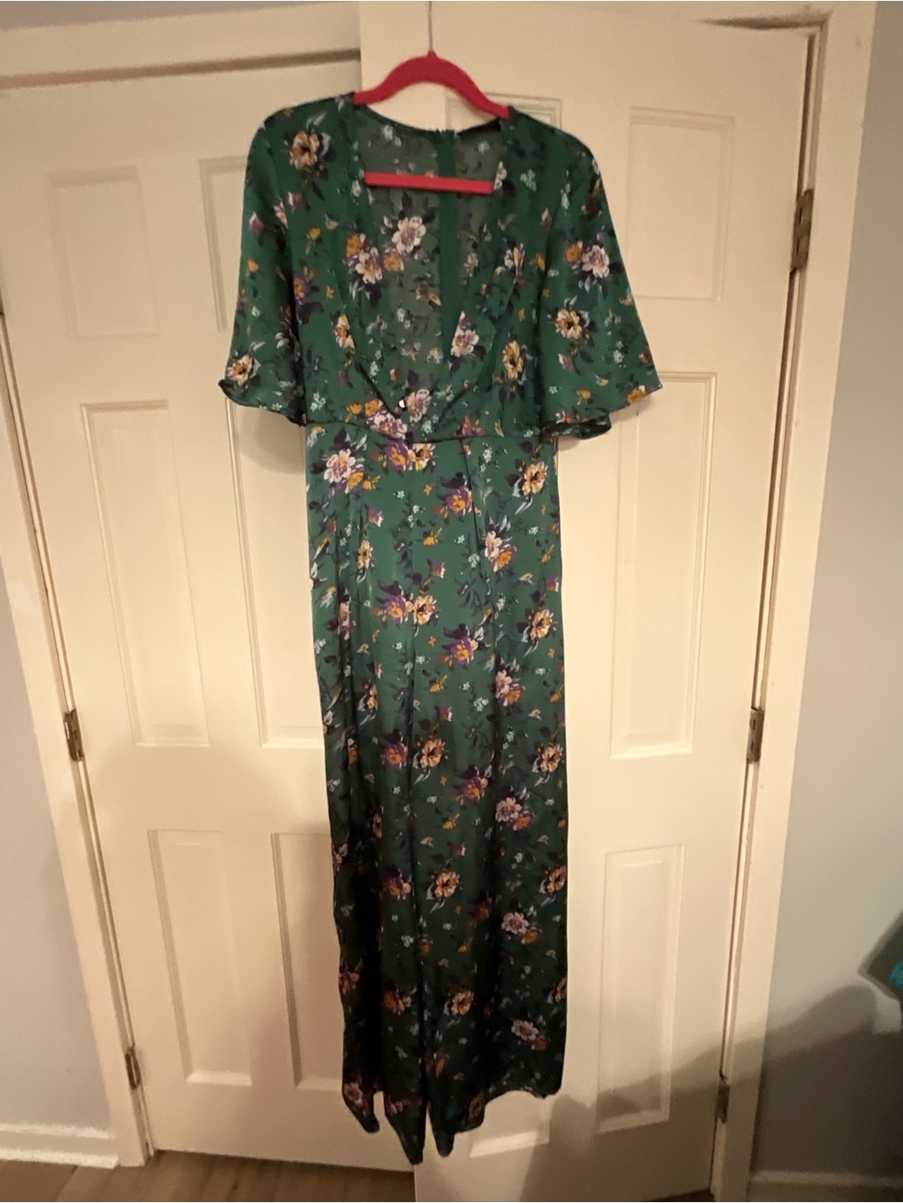 SHEIN Green Floral V-Neck Maxi Dress with Flutter Sleeves